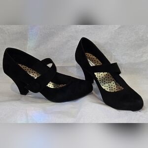 American Eagle Black Heels Timeless Elegance